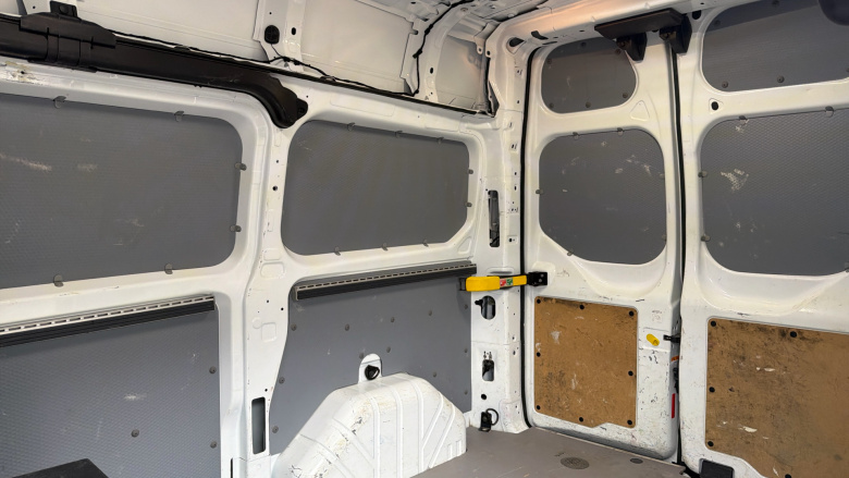 Ford Transit Custom 300 L1 Diesel Fwd 2.0 EcoBlue 130ps High Roof Leader Van